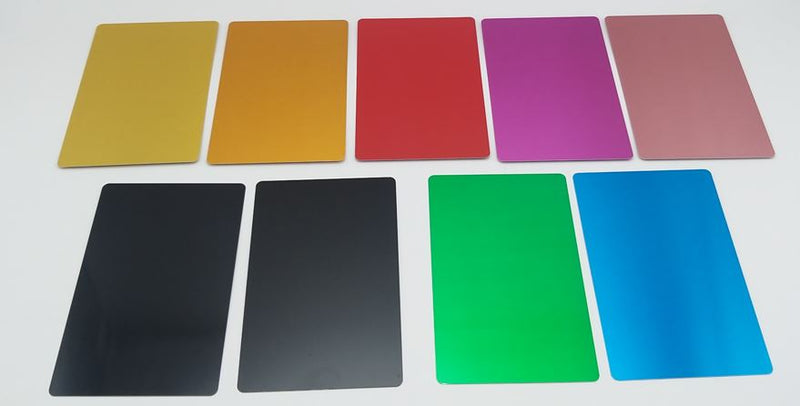 Mix de 9 colores de Tarjetas Metálicas de Aluminio para Grabado Láser
